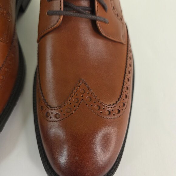 COLE HAAN Modern Essentials Wingtip Oxford Men\'s Size 8.5 M British Tan main image 8